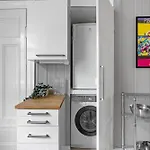 Dinbnb Apartments Comfortable 2-Bed Urban Escape With Apple Tv & Cozy Features