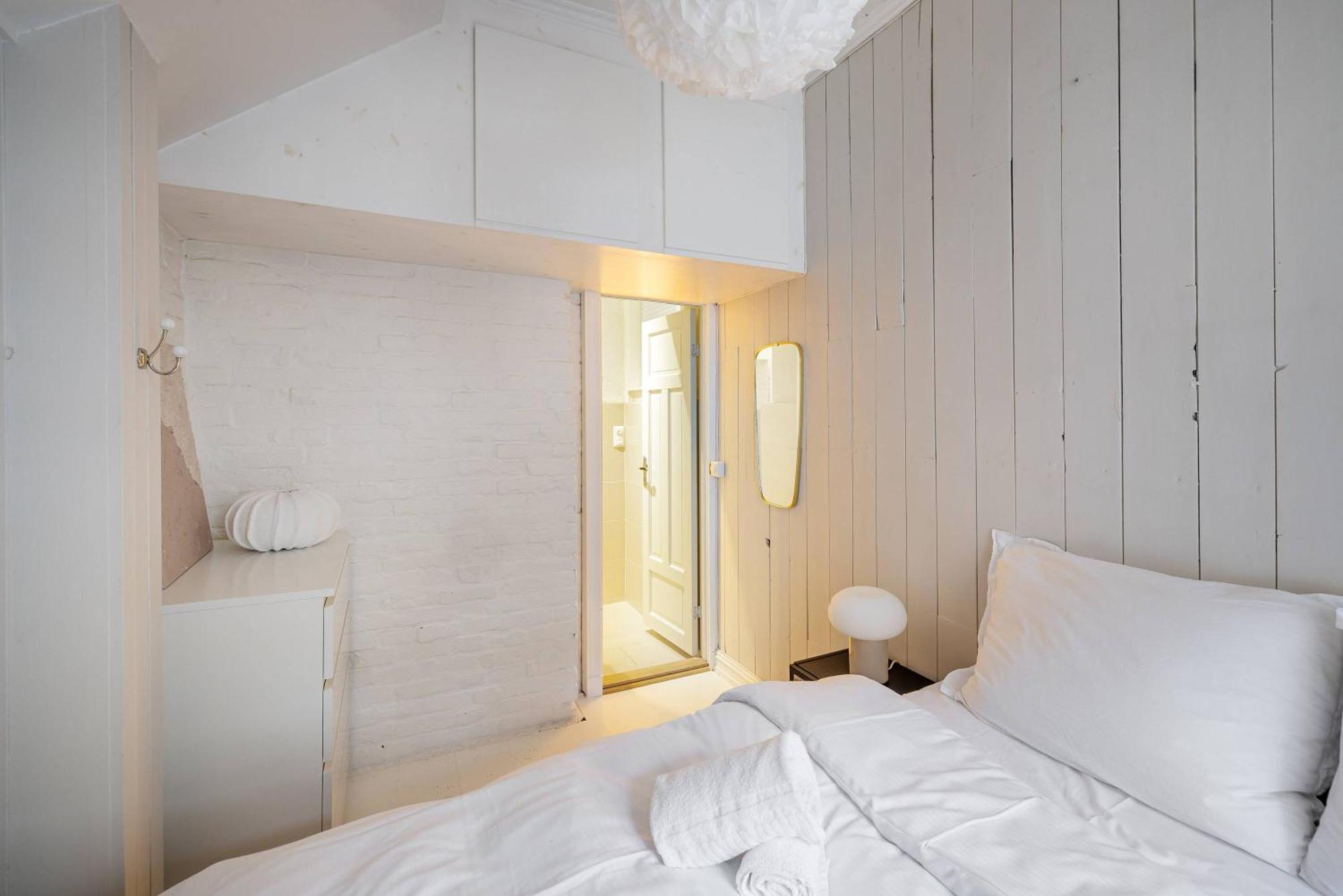 Dinbnb Comfortable 2-bed Urban Escape With Apple Tv & Cozy Features Oslo